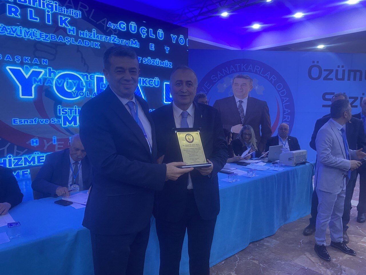 AYESOB’ta seçim heyecanı sürüyor: Künkcü ve Özmeriç destek istedi