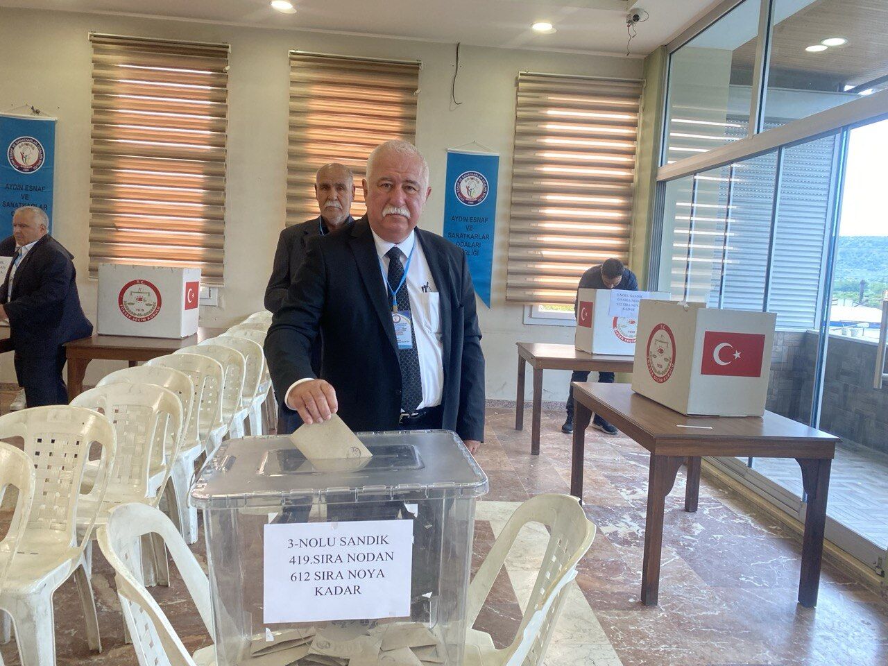AYESOB’ta seçim heyecanı sürüyor: Künkcü ve Özmeriç destek istedi