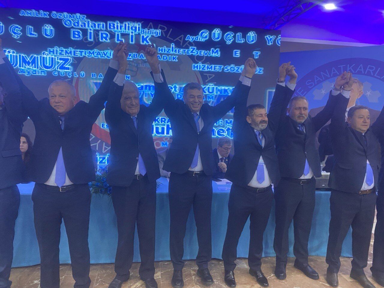 AYESOB’ta seçim heyecanı sürüyor: Künkcü ve Özmeriç destek istedi