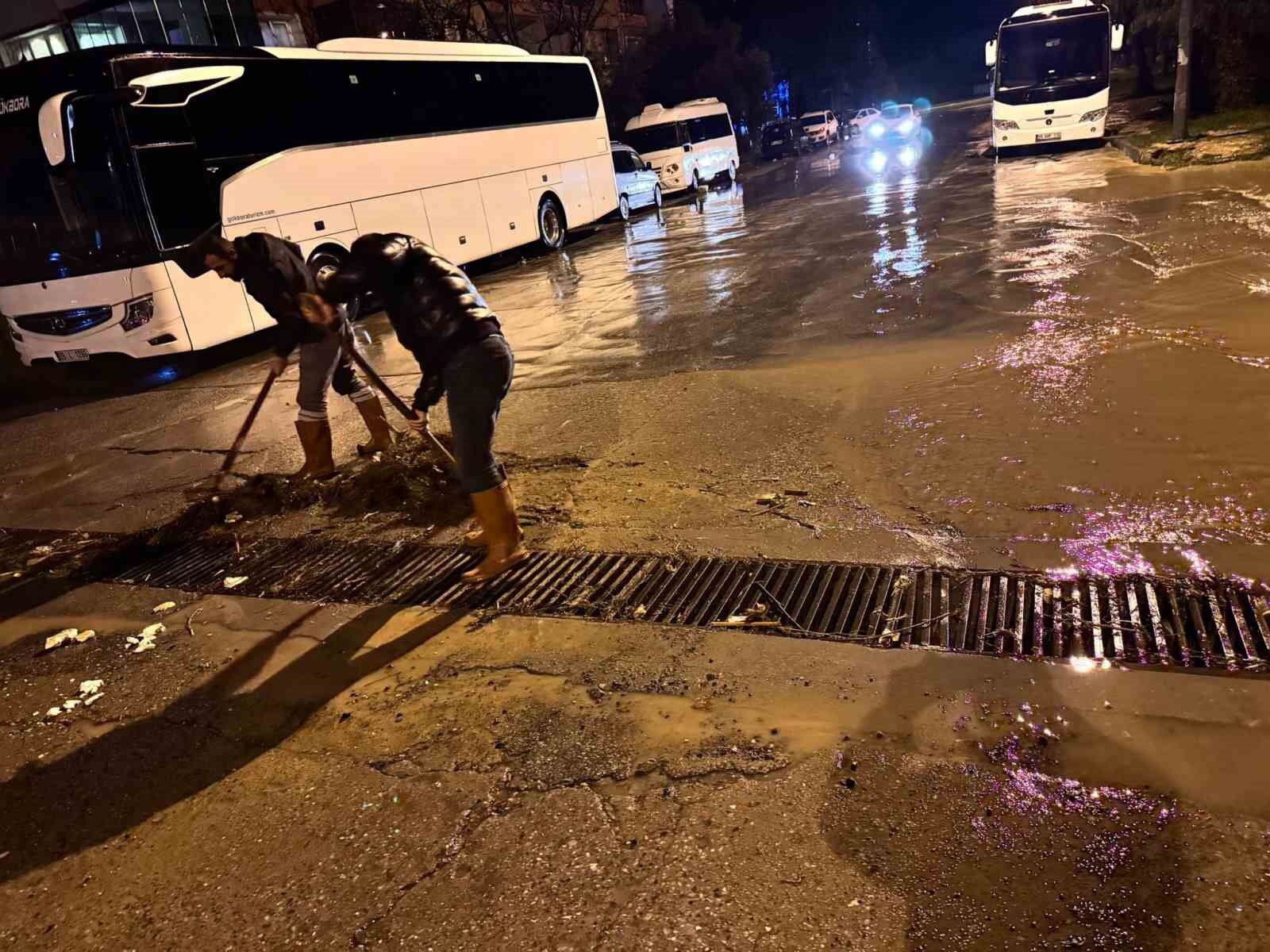 Bakan Yumaklı’dan Aydın Büyükşehire ‘Uygunsuzluk’ eleştirisi