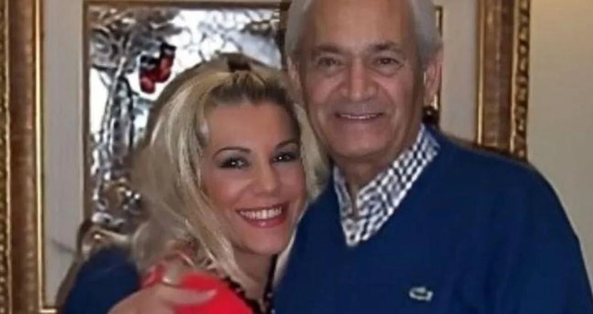 Banu Kalender Adnan Şenses İle Bağı Ne