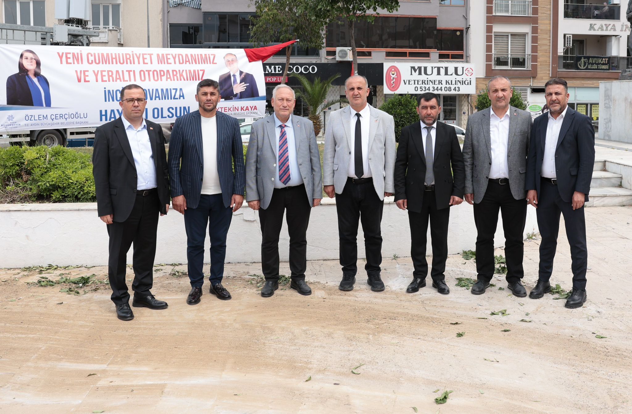 Başkan Kaya “Cumhuriyet Meydanı’mız Ve Yeraltı Otoparkımız İncirliova’mıza Hayırlı Olsun” (3)