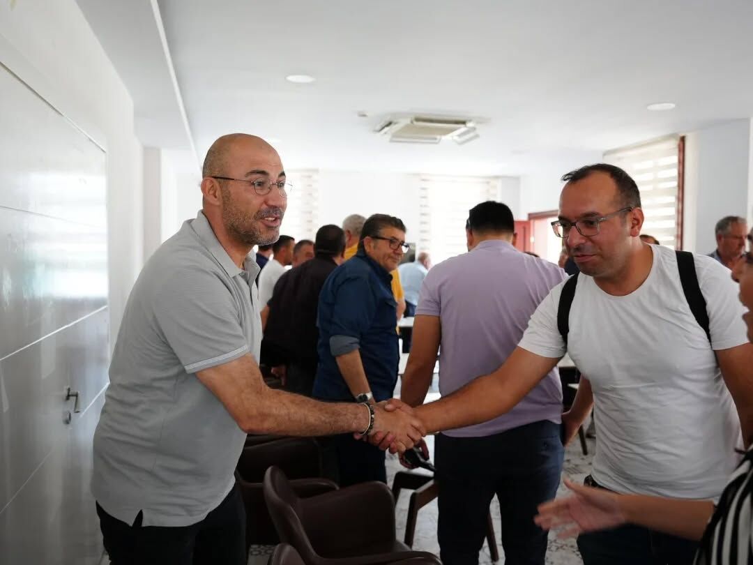 Başkan Zencirci Germenciklilerle Bayramlaştıtek Tek Esnafı Dolaştı (2)