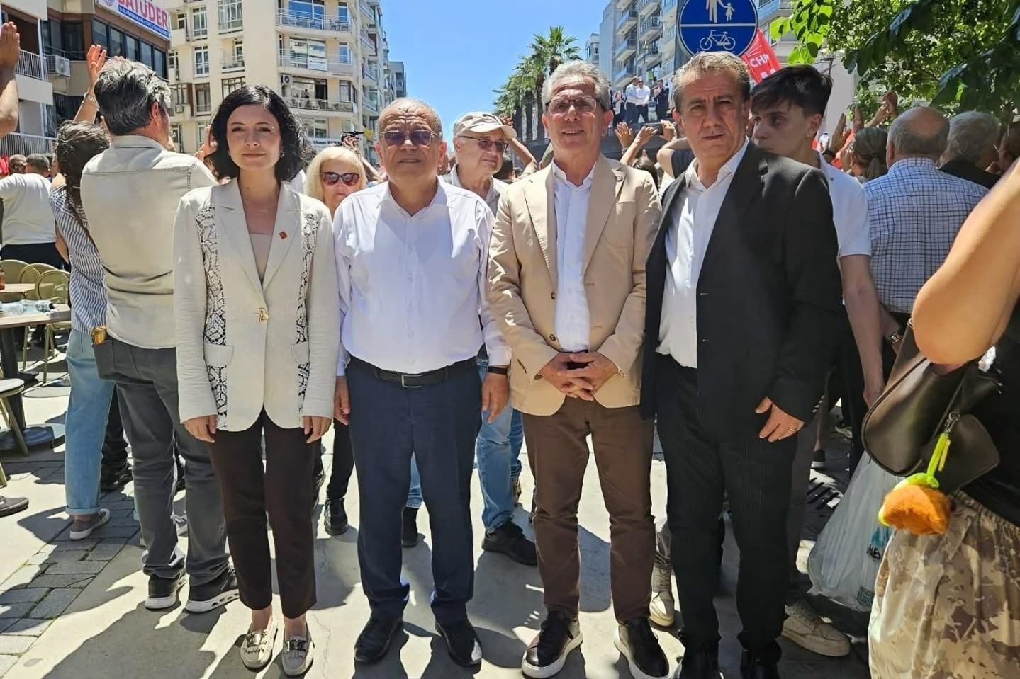 CHP Aydın Örgütü İzmir’de tek yürek oldu