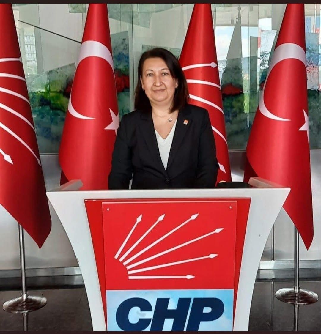 CHP Aydın’da çifte istifa! İki yönetici görevden ayrıldı