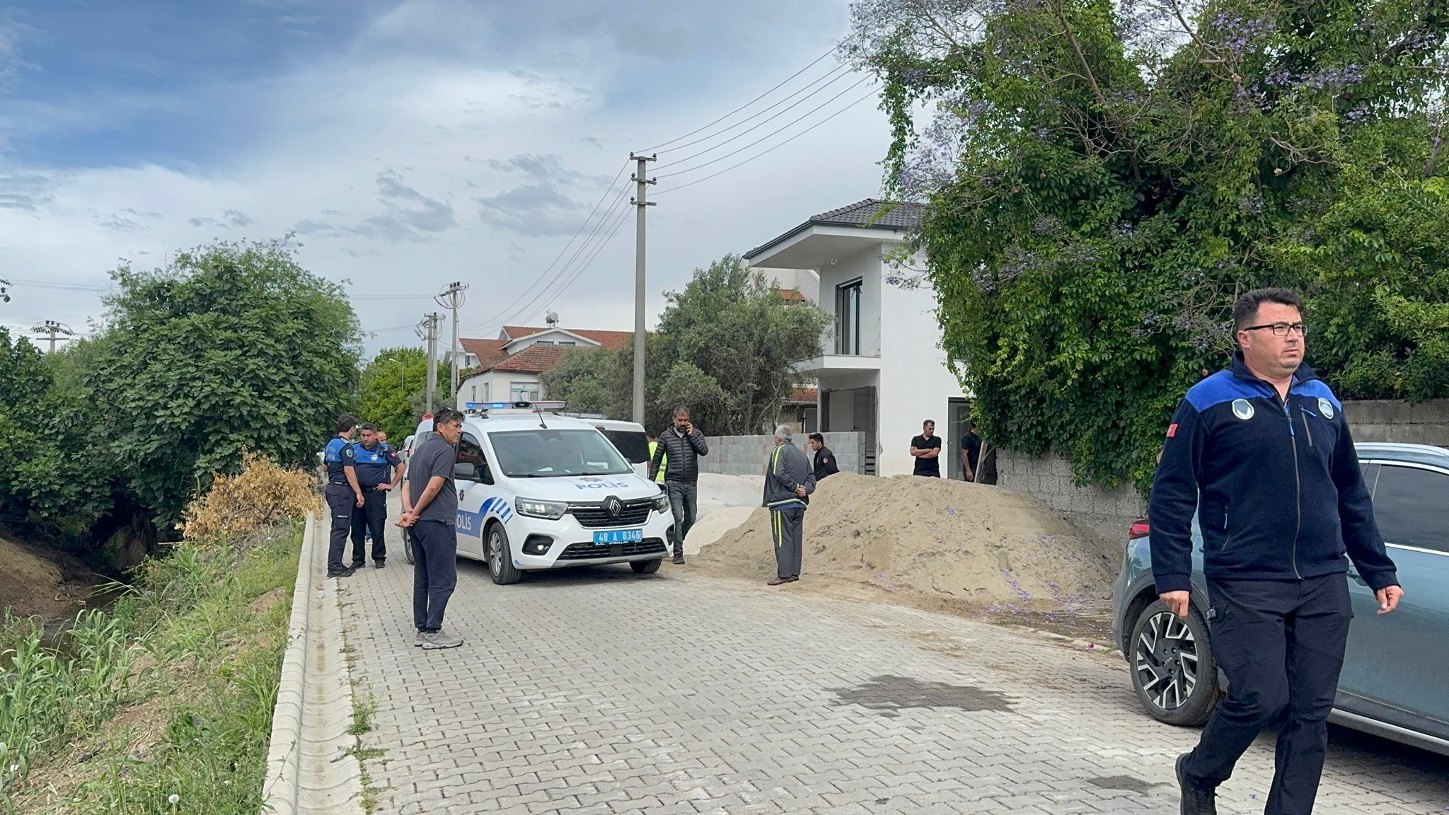 Chp’li Belediye Başkanı’na Silahlı Saldırı! (2)