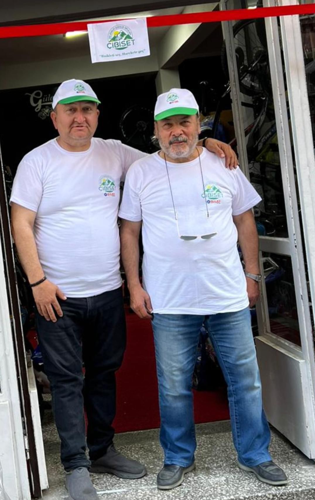 Çine’de Gençlere Bisikleti Sevdirecek Kampanya Pedallar Sağlık Hediyeler Gençlik Için (2)