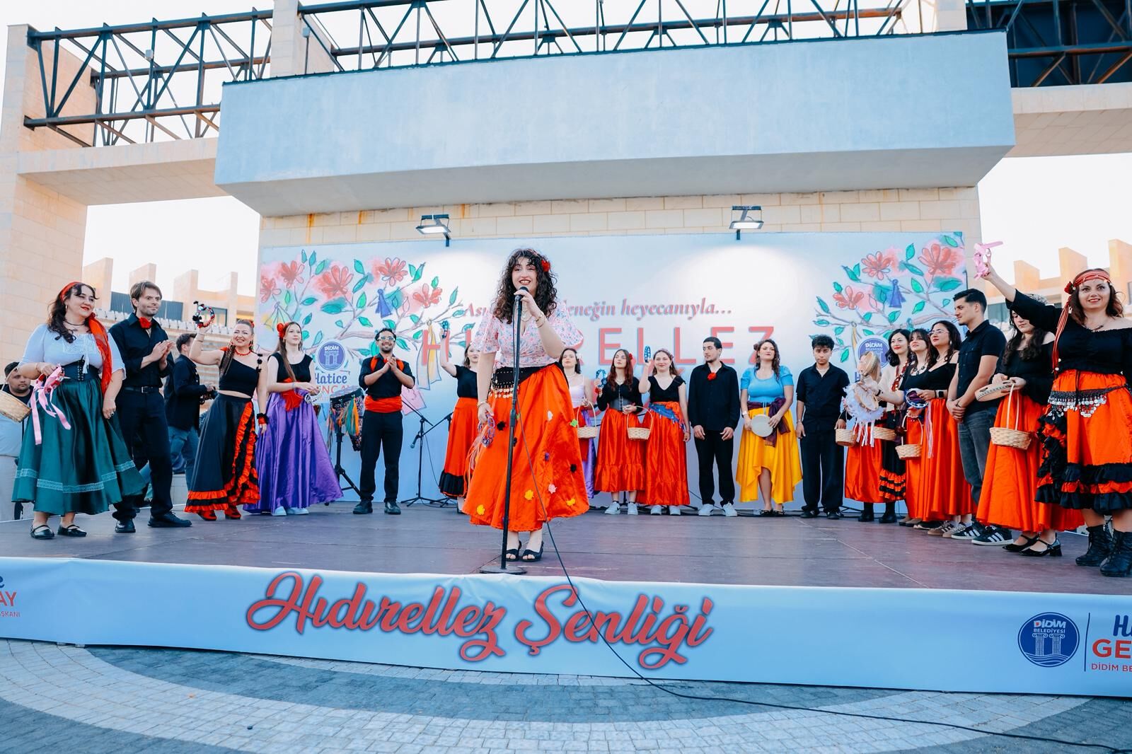 Didimde Bahar Bayrami Havasi Esti Hidirellez Senlikle Kutlan 659757 72D9Bf