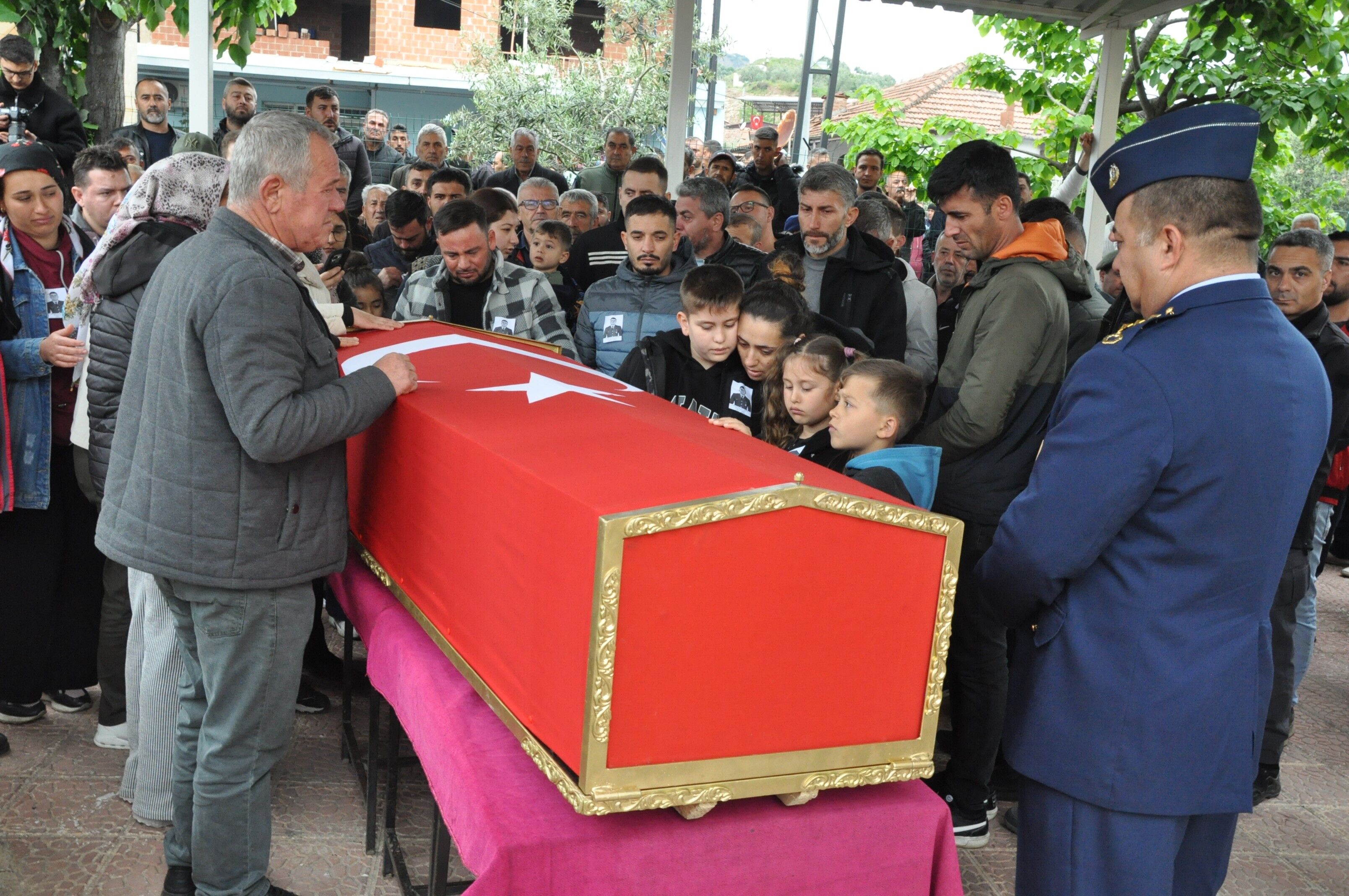 Gözyaşları Sel Oldu! Uzman Çavuş'a Soň Görev (9)
