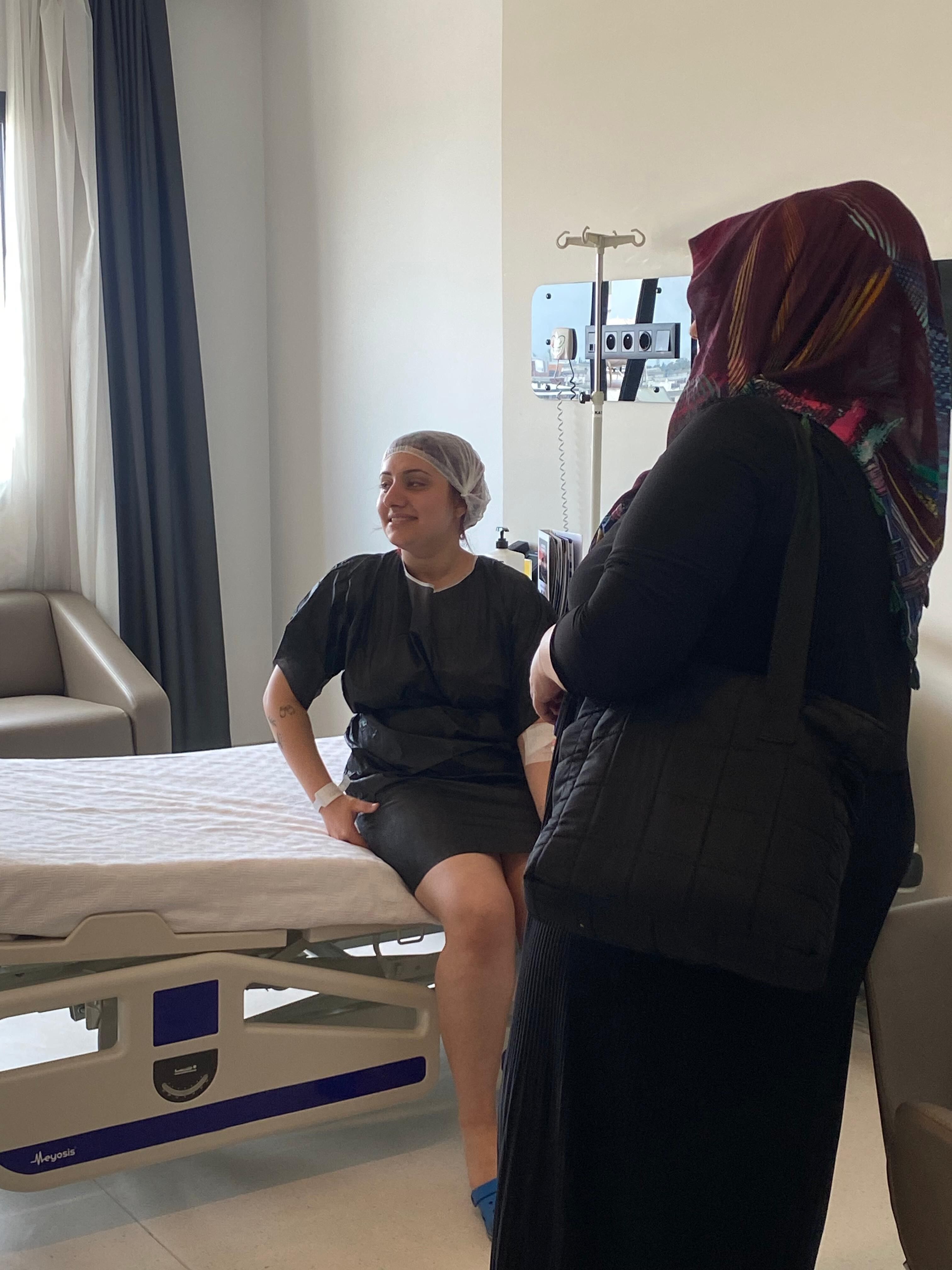 Güzelleşmek isteyen genç kız canından oldu! 23 yaşında girdiği estetik ameliyattan çıkamadı