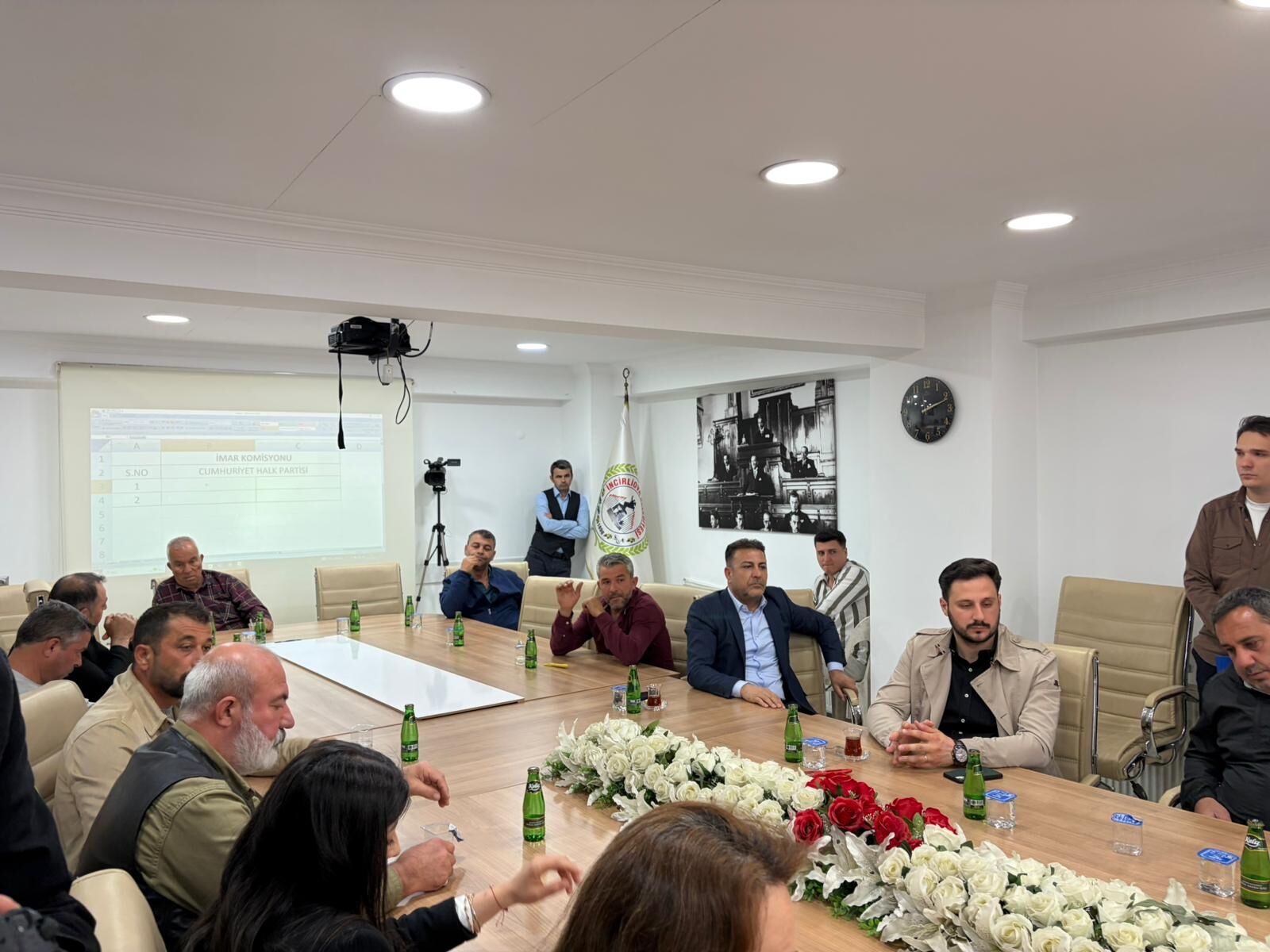 İncirliova Meclisi’nden onay çıktı: Yeni logo ve dev temizlik yatırımı geliyor