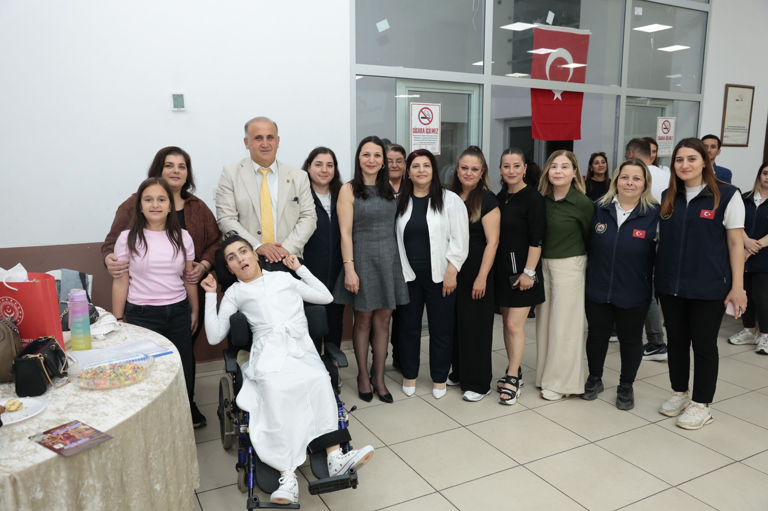 İncirliova'da engelli gençler için asker eğlencesi