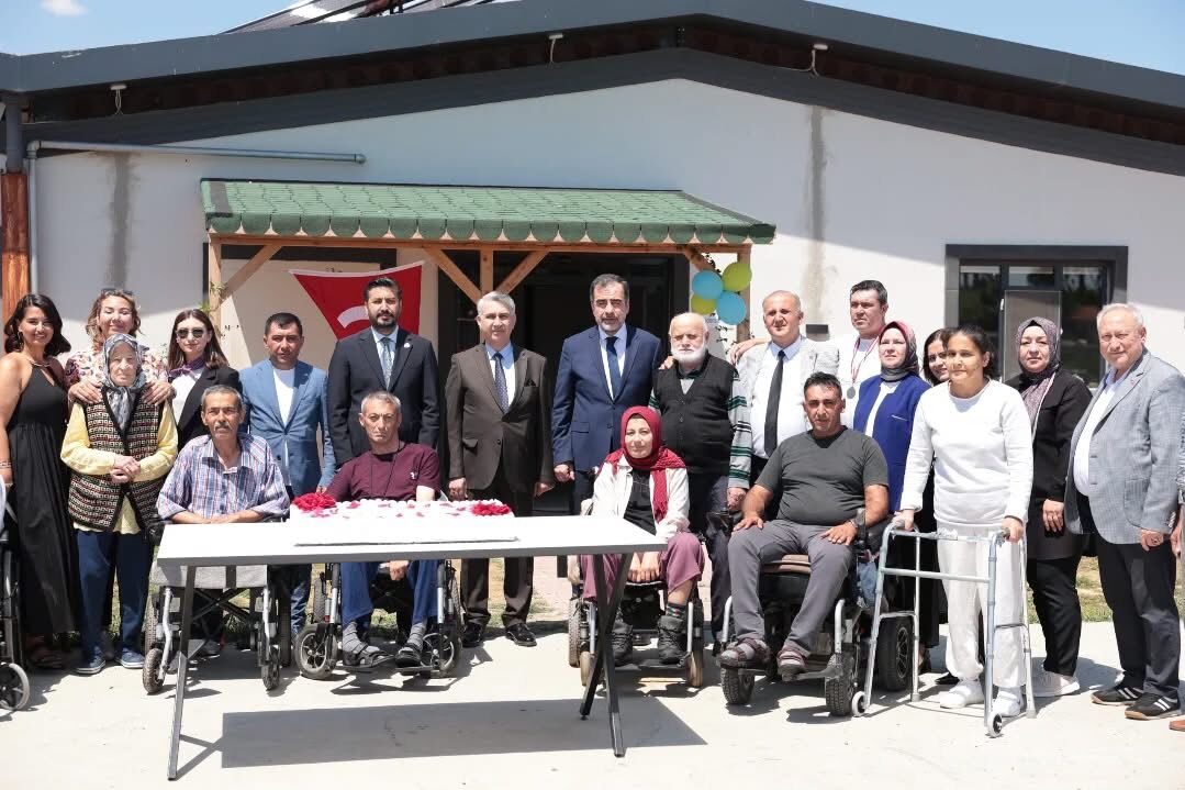 Incirliovada Yaza Merhaba Etkinligi Yasli Ve Engelli Vatanda 662528 9B940A