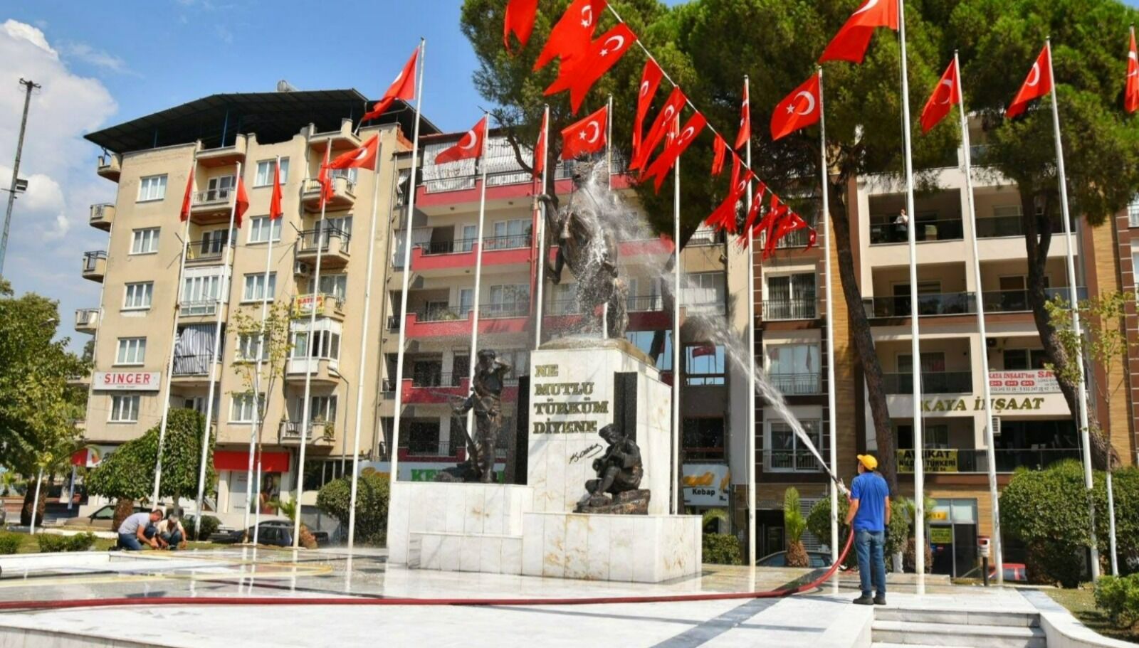 İncirliova’daki o meydan artık eskisi gibi olmayacak: Çalışmalar için düğmeye basıldı