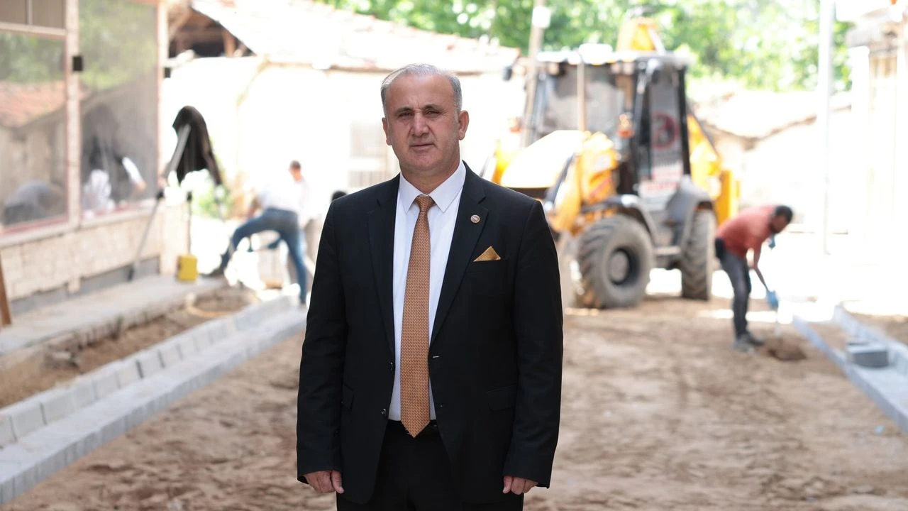 Incirliovanin Uc Mahallesinde Yollar Yenilenecek Baskan Kaya 656643 F25271-1