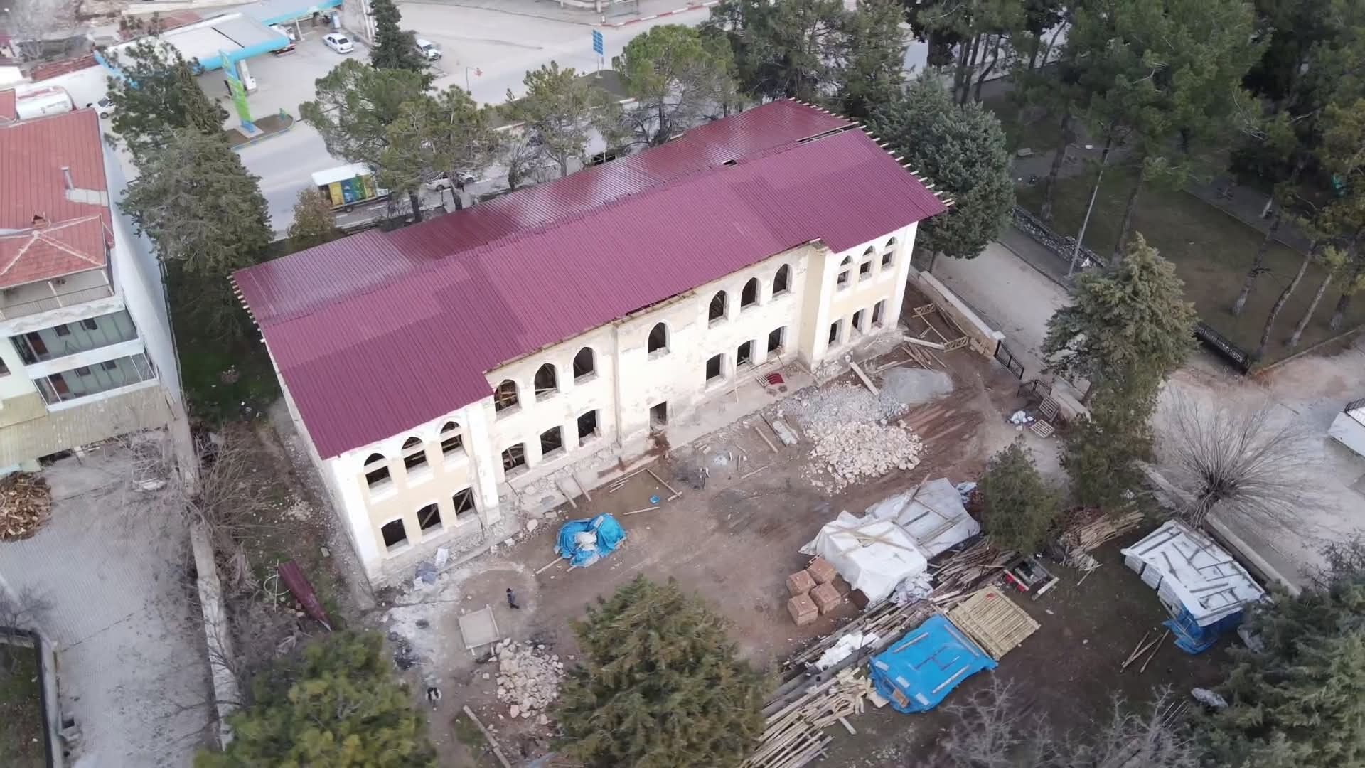 İnşaat Alanında Korku Dolu Anlar! 4 Kişi Yaralandı (2)