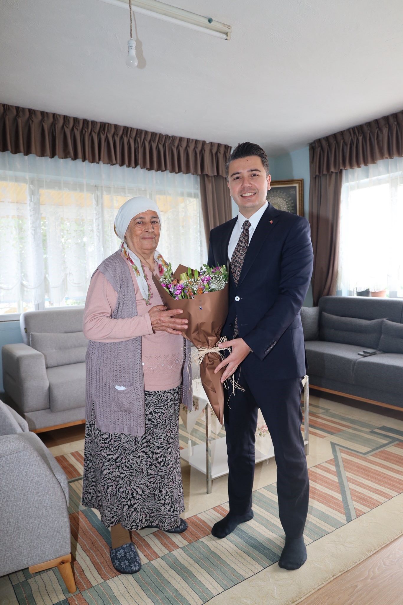 Karacasu’da gönüllere dokunan bayram ziyareti