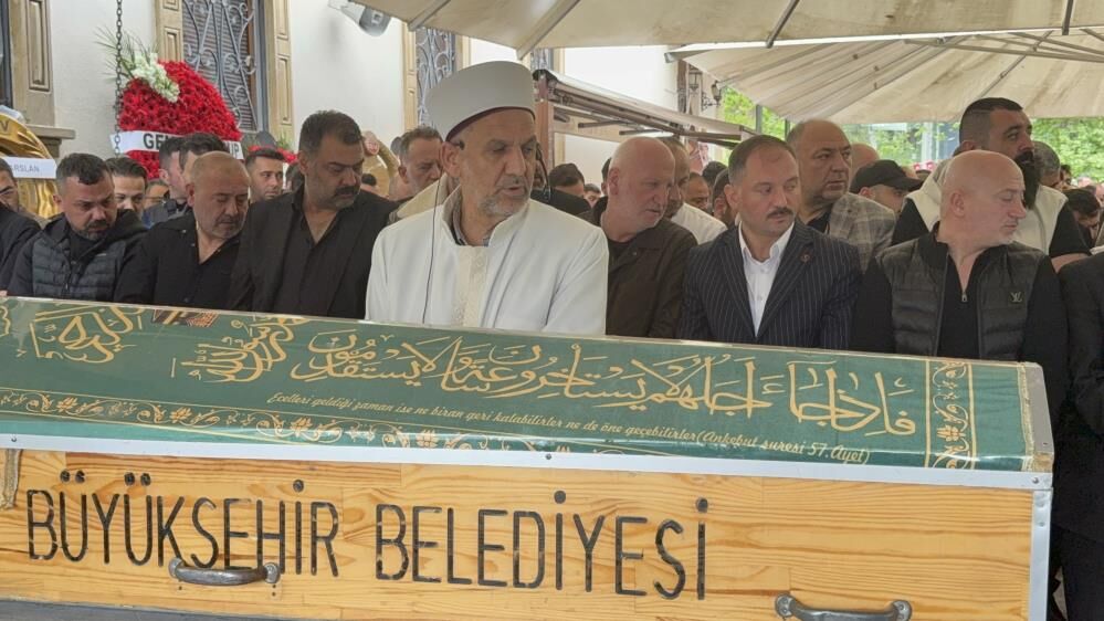 Mhp'de Büyük Şok! İl Başkan Yardımcısı Vurularak Öldürüldü (2)