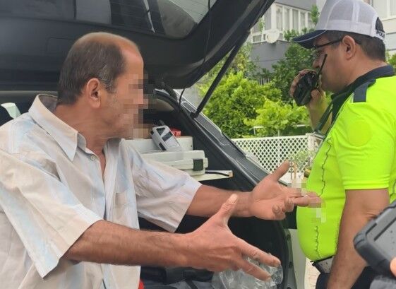 Nazilli’de Alkollü Motosiklet Sürücüsü Trafikte Tehlike Saçtı Sürücünün 2 Yıl Hapis Cezasıyla Arandığı Ortaya Çıktı (6)