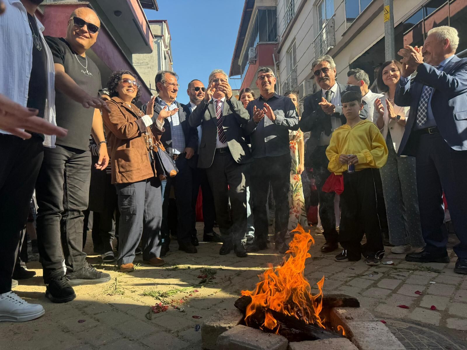 Nazilli’de Bir Ilk Kakava Şenliği Coşkuyla Karşılandı (2)