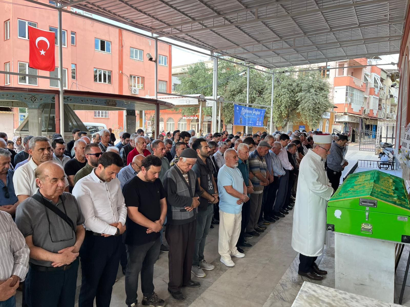 Nazilli’nin “Nuri Hoca”Sına Gözyaşlarıyla Veda (1)