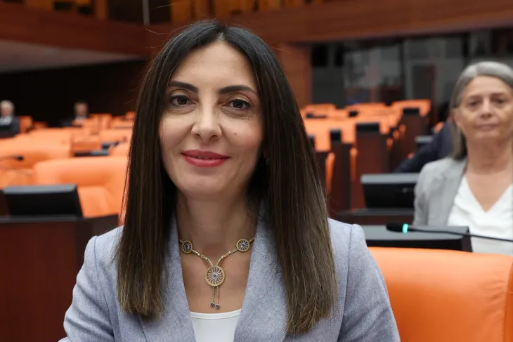 Nurhayat Altaca Kayişoğlu Ki̇mdi̇r3