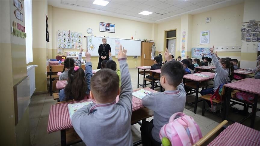 Okullarda Ara Tatil Kaldırılıyor Mu2