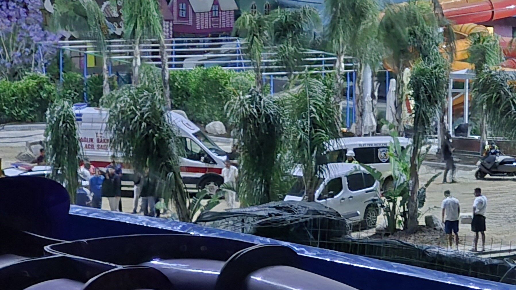 Otelde Iş Kazası Beton Bloğun Altında Kaldı (2)