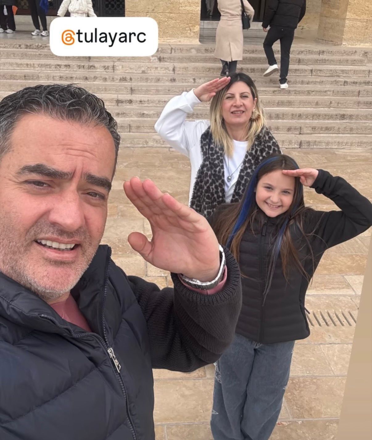 Özgür Arıcı’dan dikkat çeken Anıtkabir paylaşımı: “Eğri eğri doğru doğru” detayı gözlerden kaçmadı