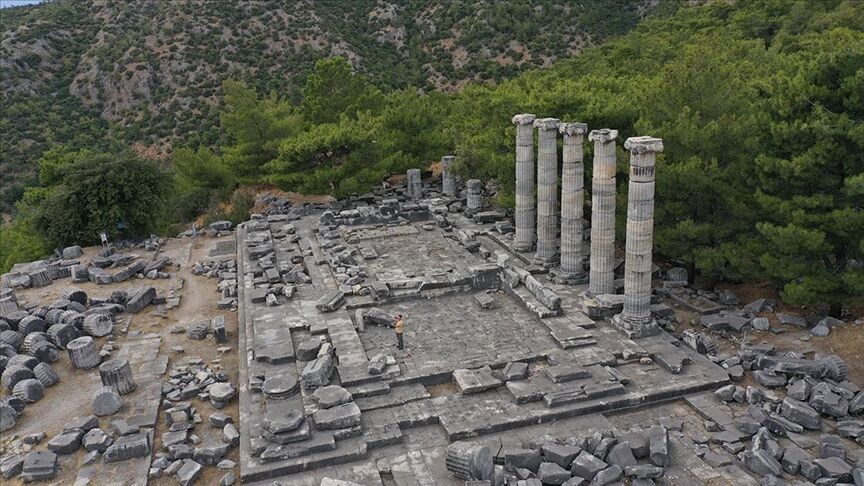 Söke’de Tarihi Talep Priene Antik Kenti’ne Seyir Terası Mı Geliyor
