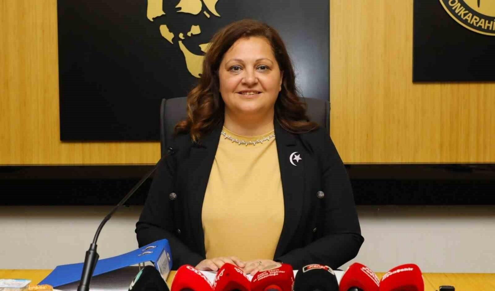 Tutuklu Ömer Günel AK Parti’ye geçen Köksal’ı kendi sözleriyle eleştirdi: “Alnım ak, başım dik’ dedi topukladı”