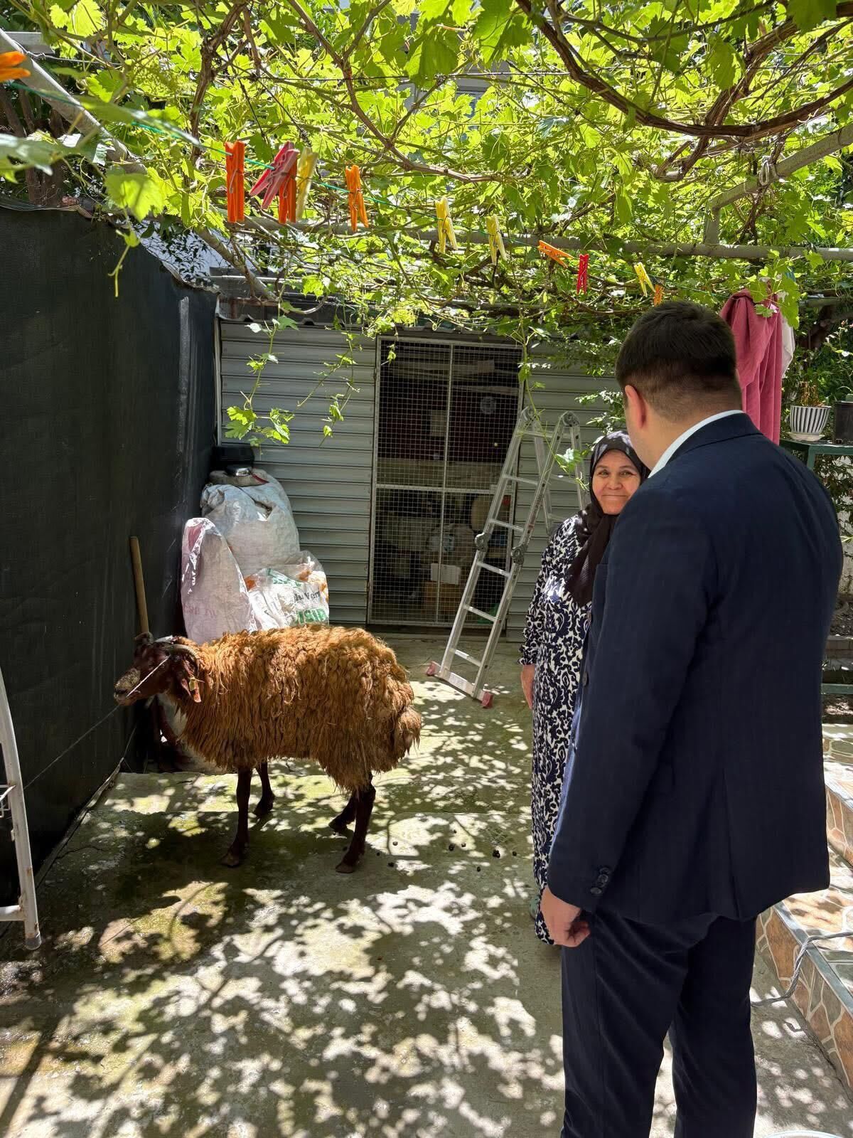 Ülkü Ocakları Aydın’da Gönüllere Dokundu Şehit Emanetlerine Bayramda Vefa Eli (2)