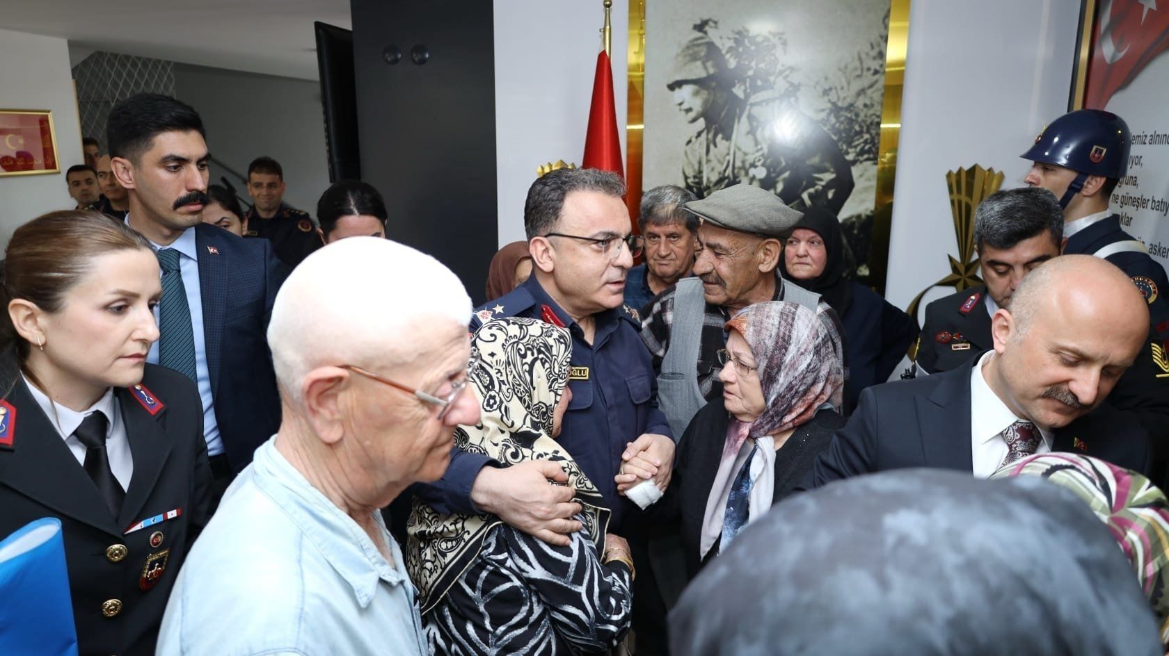 Vali Varol’dan Anlamlı Açılış! 154 Şehit Için Vefa Köşesi (4)