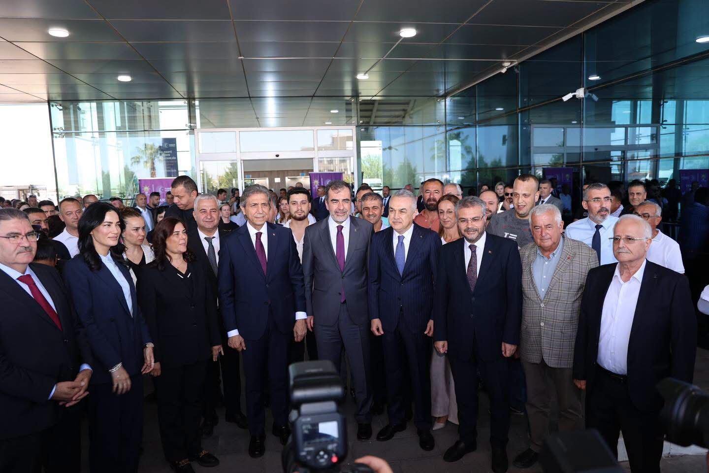 Ak Parti̇ (3)-4