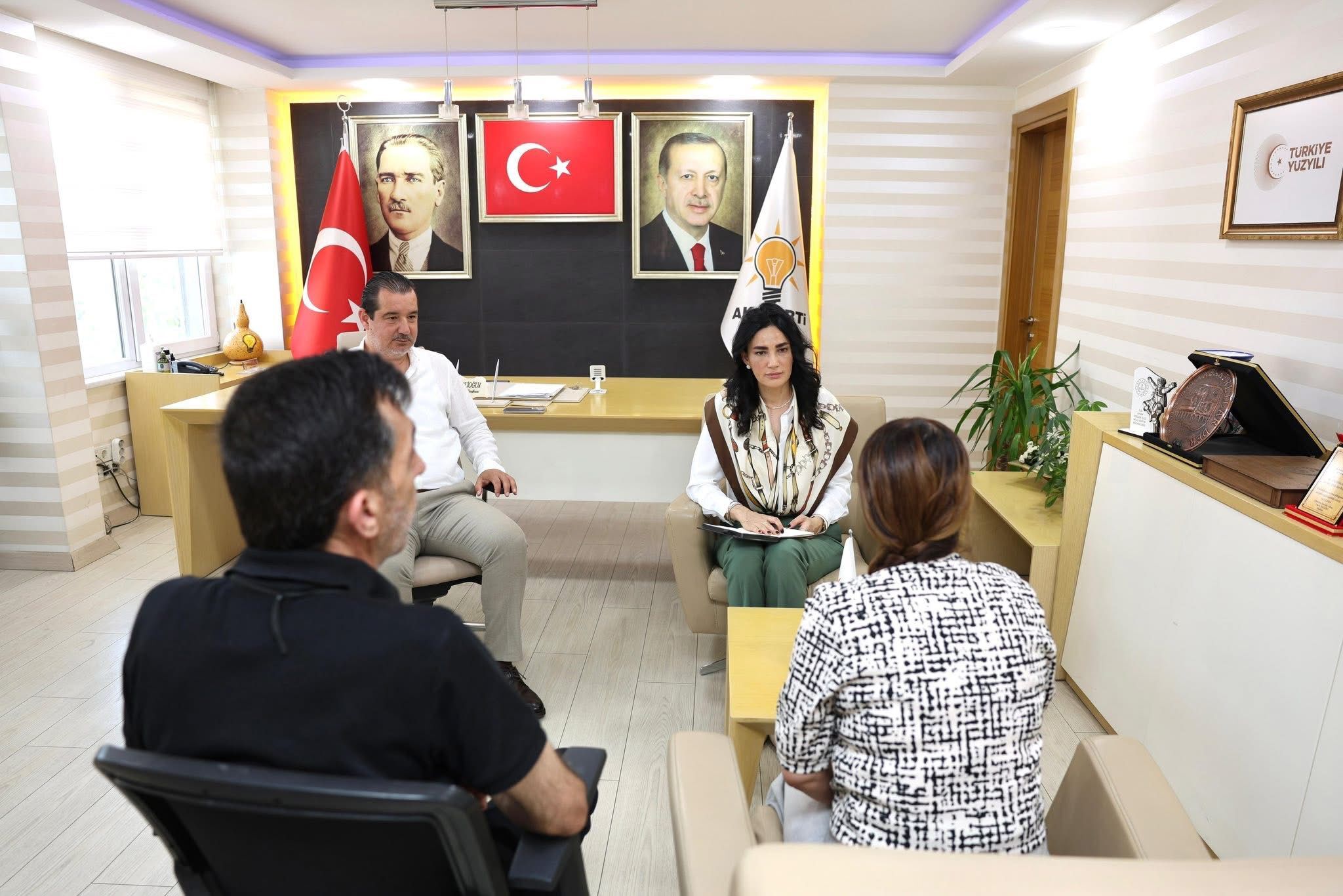 Ak Partili Sarıbaş’tan Efeler’de Gönül Buluşması Ortak Akıl Ve Istişare Vurgusu Yaptı (4)