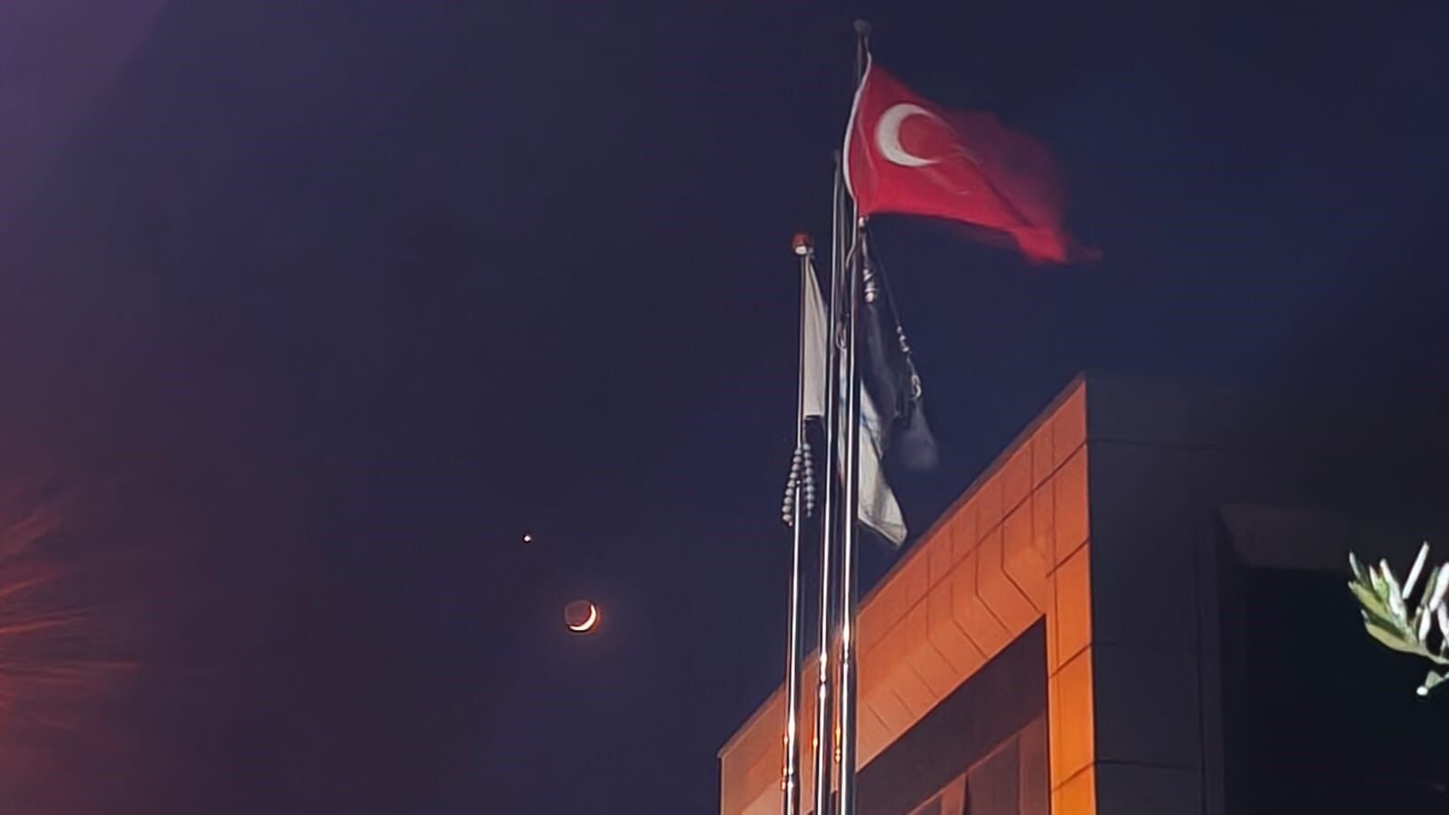 Aydın’da Geceye Damga Vuran Kare Ay, Yıldız Ve Türk Bayrağı Aynı Kadrajda (5)