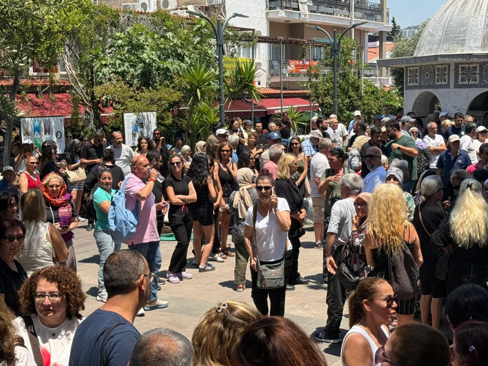 Aydın'da gözyaşları sel oldu Ece İrtem'e zor veda