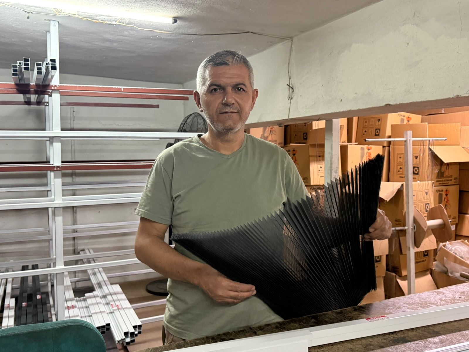 Aydın'da Ilaçlama Krizi Sineklikçilere Yaradı! İlaçlama Gecikince Satışlar Patladı (4)