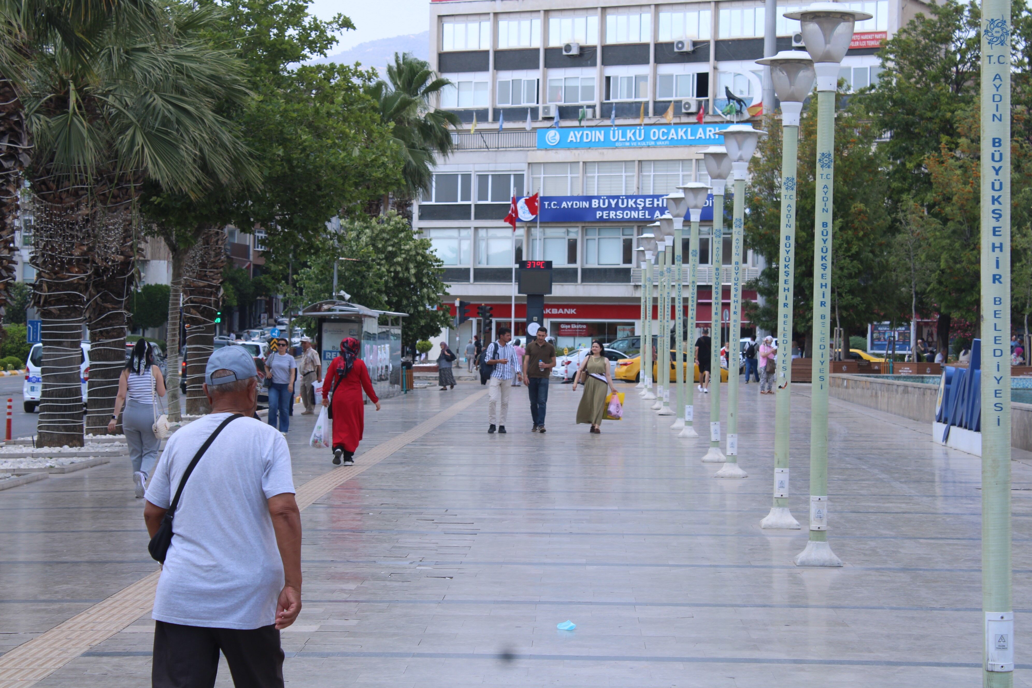 Aydın’da Kavurucu Sıcaklar Etkisini Artırdı Termometre 42 Dereceyi Gördü (4)