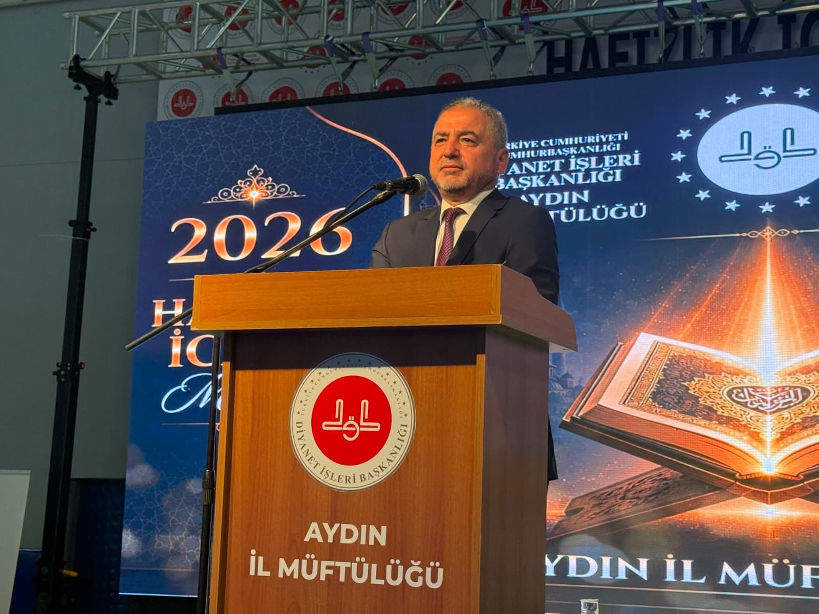 Aydın’daki kuran bülbüllerine anlamlı program: 115 hafız görkemli törenle icazet aldı