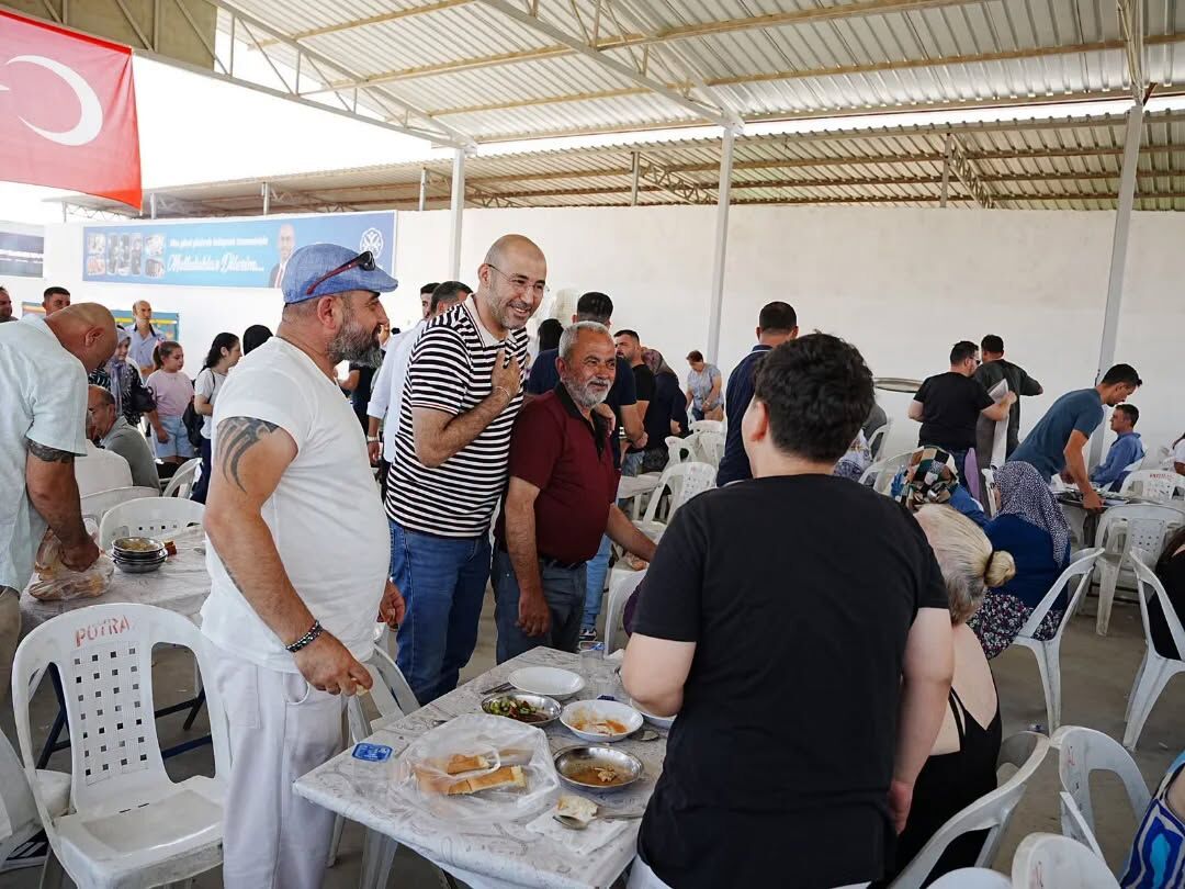 Aydın’daki muhtarın mutlu günü: Başkan Zencirci’den tebrik