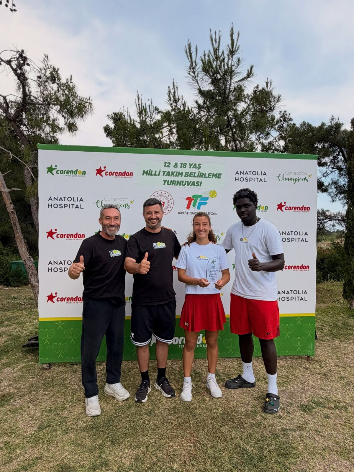 Aydın’ın Ilk Milli Tenis Sporcusundan Yığmatepe’ye Ziyaret (2)