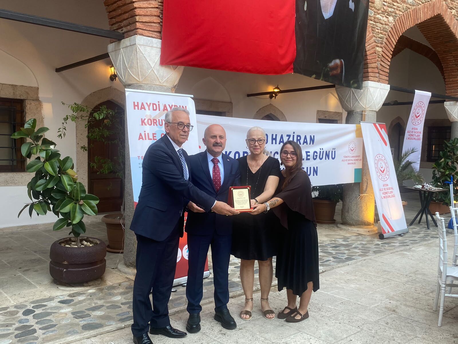 Aydın’ın Merhamet Tablosu 184 Çocuk Koruyucu Aile Sevgisiyle Büyüyor (2)