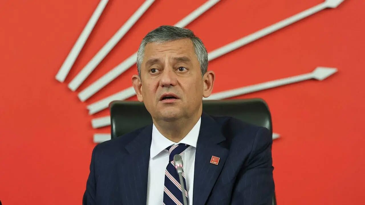 Aydınlı genel başkandan ‘Özgür Özel’in teklifine ret!