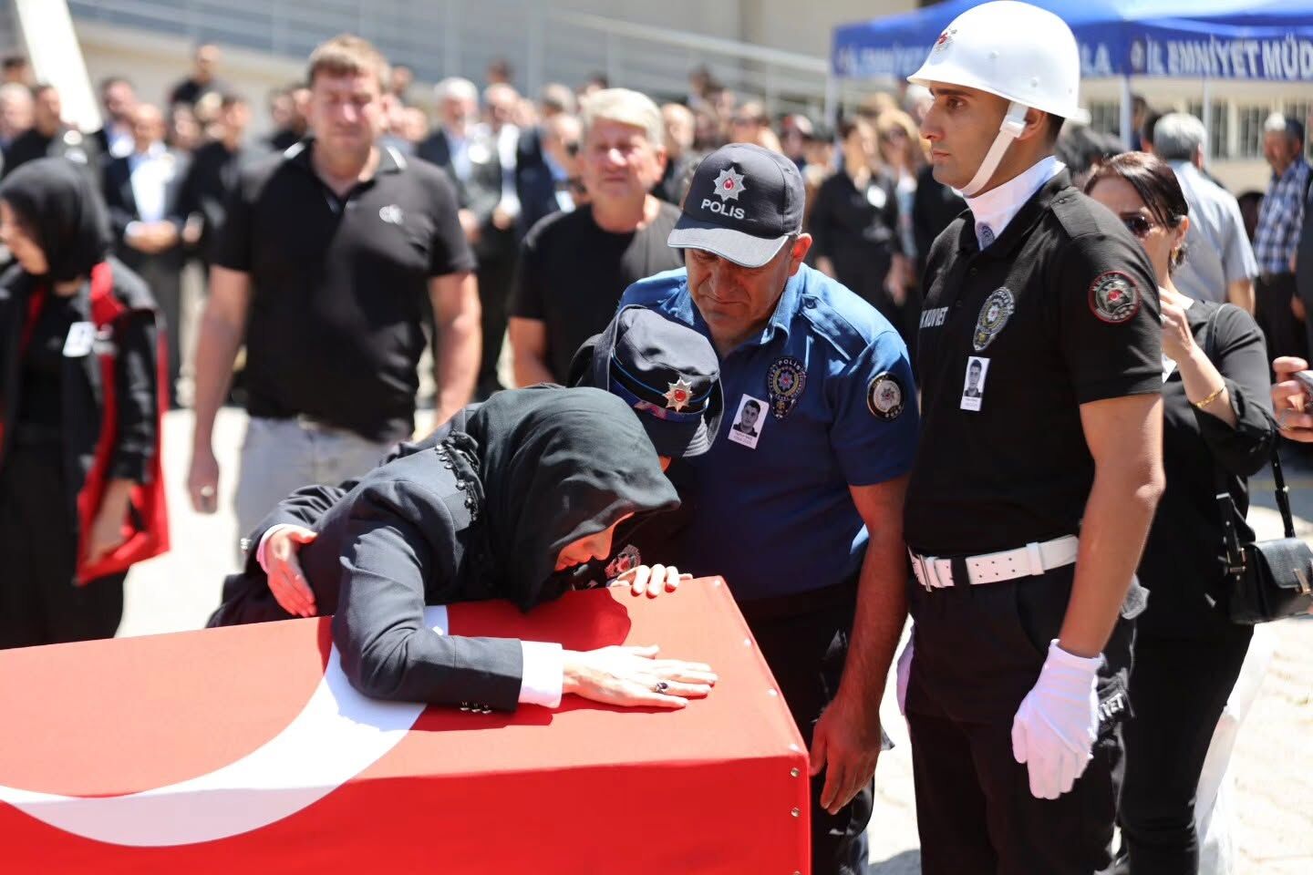 Aydınlı Şehit gözyaşlarıyla uğurlandı