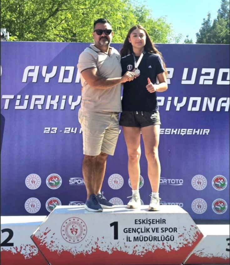 Aydınlı sporcu başarısıyla gurur yaşattı Türkiye şampiyonu oldu