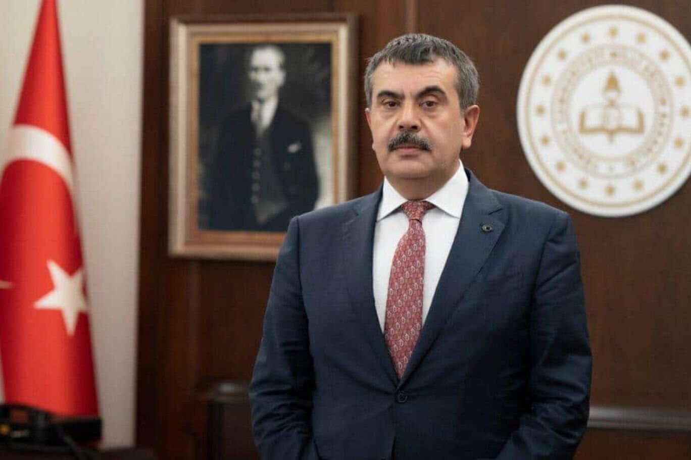 Bakan Tekin’den Aydın’daki ‘Okula silahla girme’ iddialarına yanıt!