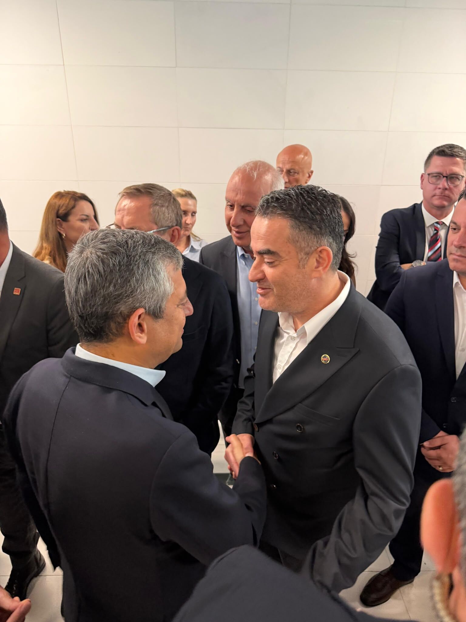 Başkan Arıcı yeni partiye geçmeye hazır “Özgür Özel ile geldim O’nunla giderim”
