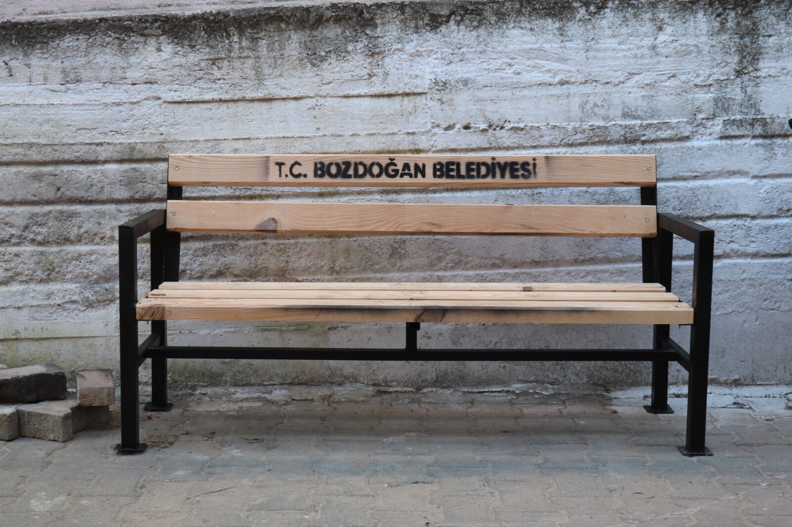 Bozdogan Belediyesi Kendi Uretiyor Ilceye Deger Katiliyor 670924 E874B2