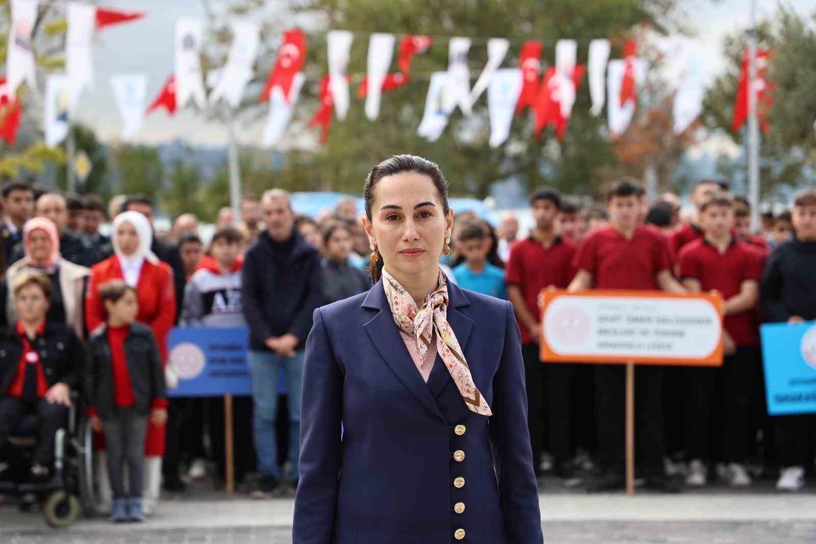CHP’den seçilip AK Parti’ye geçmişti Başkan 35 adet TOGG satın aldı